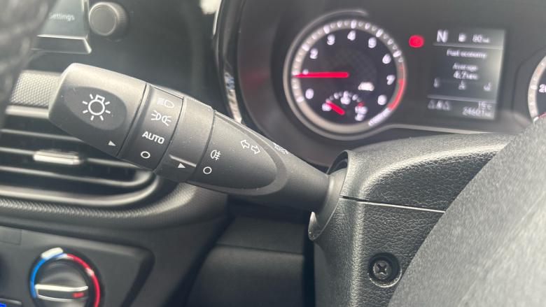 Hyundai i10 1.0 MPi SE Connect 5dr Auto Petrol Hatchback